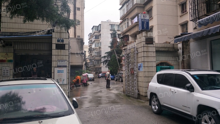 西仓坡4号外景图