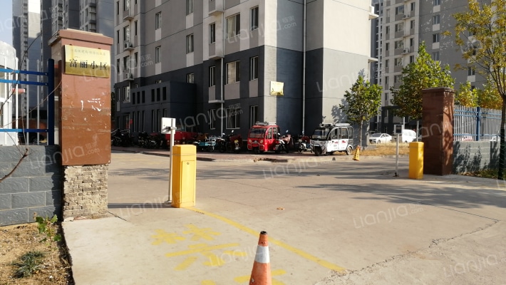 富丽小区外景图