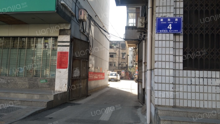 人民路邮电家属院外景图