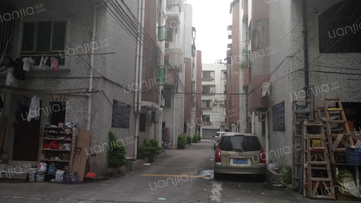 市农委住宅区外景图