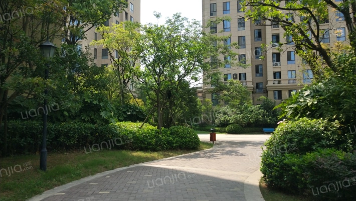 置信御庭湾外景图