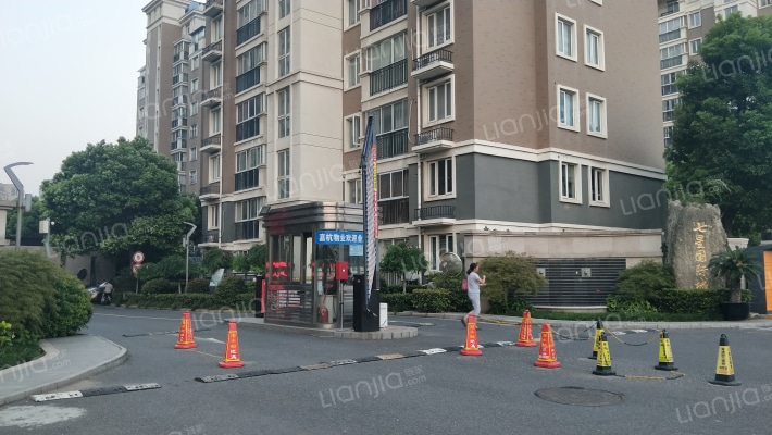 七星国际城外景图