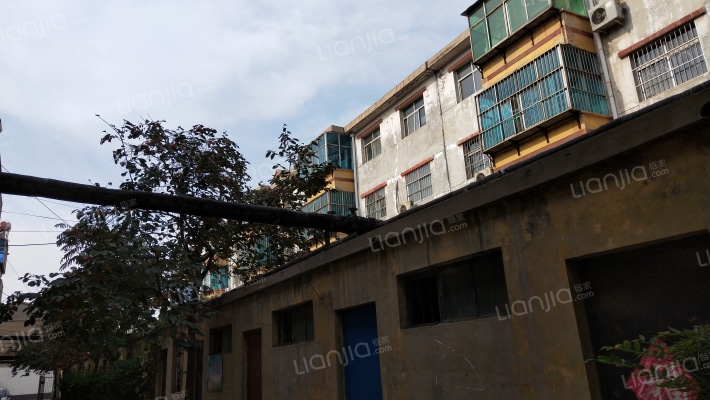 福康街东居民楼外景图