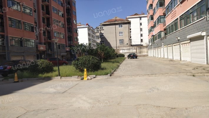 庆红花园小区外景图