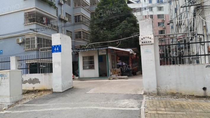 广西南宁机械厂鲁班生活区外景图