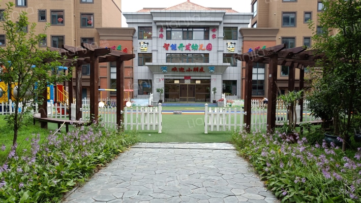 荣泰名府世家外景图