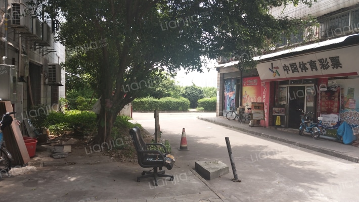 忠信路小区外景图