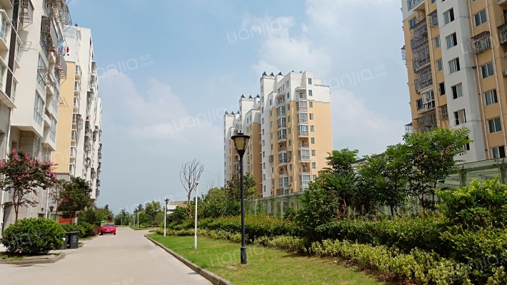 紫光嘉苑南区外景图