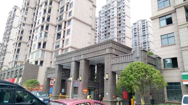 中煤.滨湖花城小区外景图