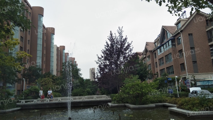 颐景花园外景图