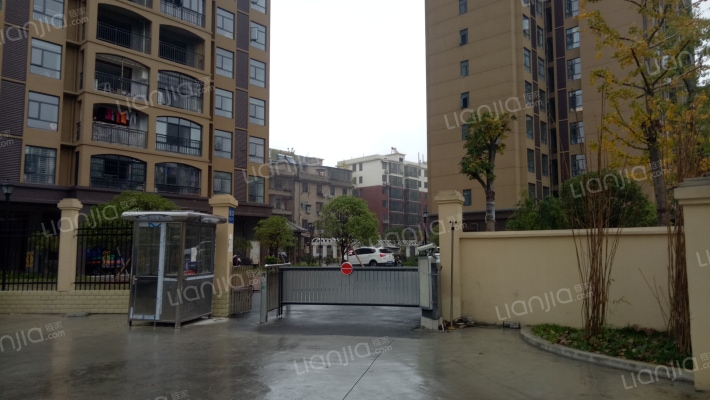 水岸星城外景图