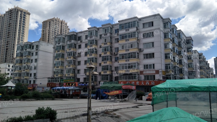 宏伟嘉园南区外景图