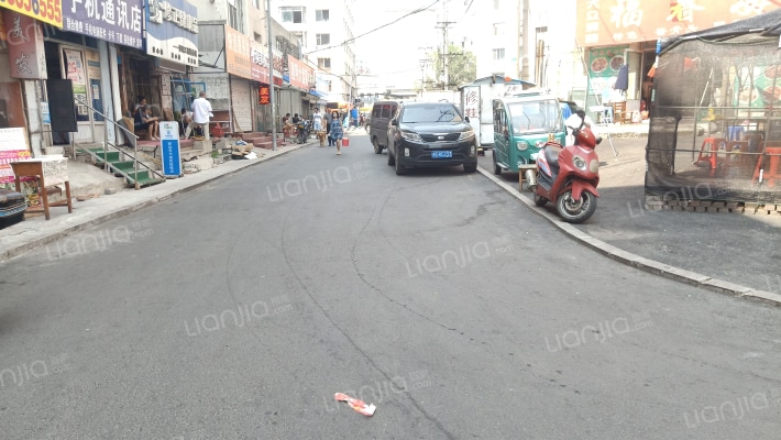 临江小区外景图