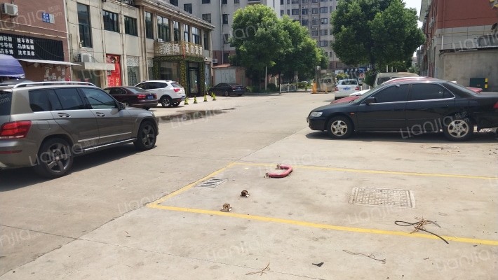 鑫江花苑外景图