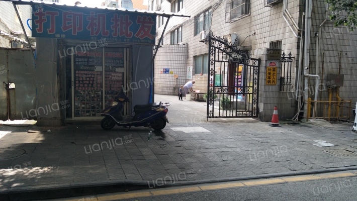 碧波公寓外景图