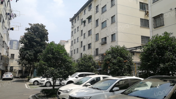 长埭路79号院外景图