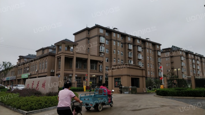 四季花城一二期外景图