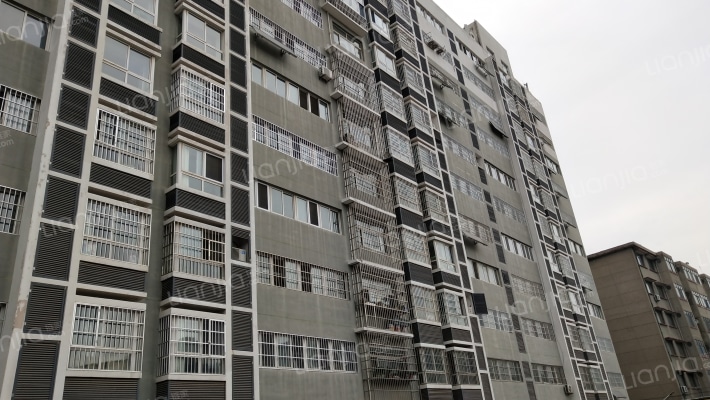 三里住宅小区外景图