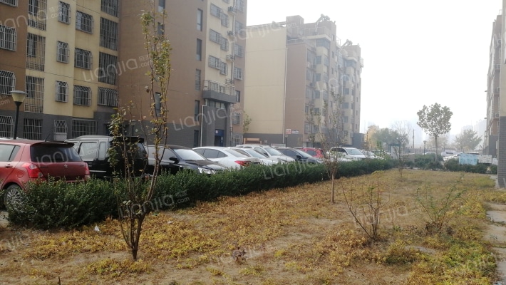 富贵园小区外景图
