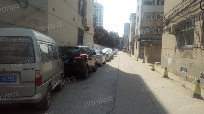 鸿达东关小区外景图