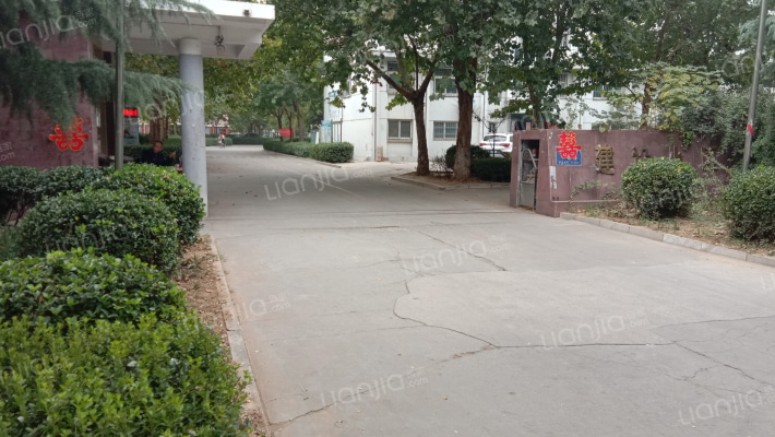 建设小区外景图