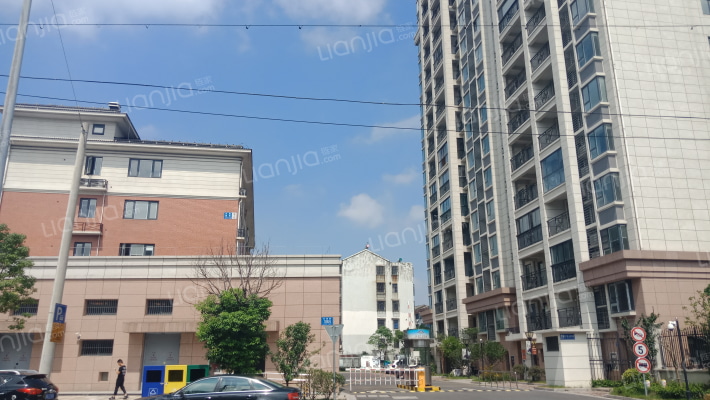 天晨嘉园外景图