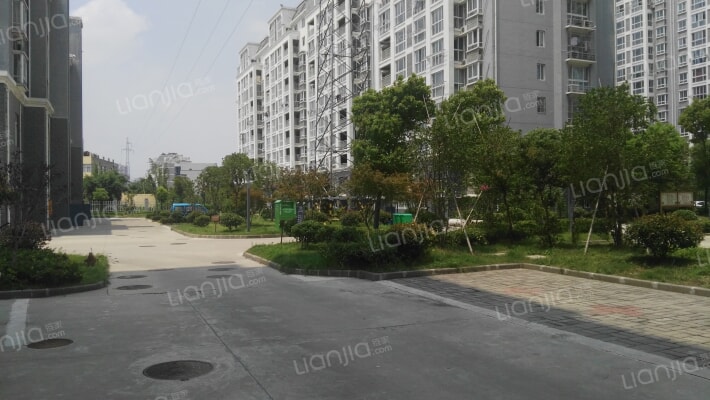 新民新村外景图