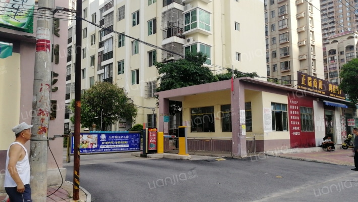 银州花园外景图