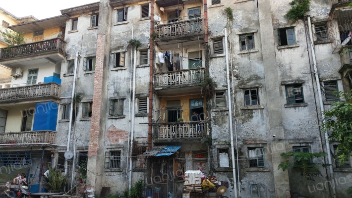 电影公司宿舍区外景图