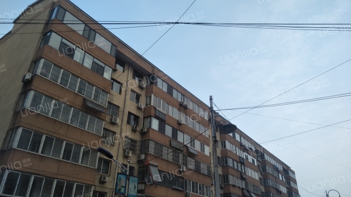 燕春小区外景图