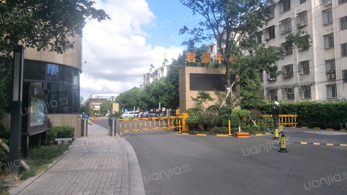 君豪中心外景图