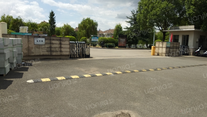 曙光家园玉兰苑外景图