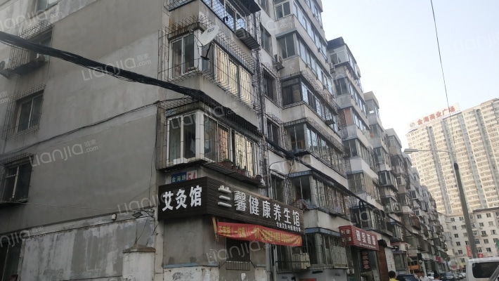 安美小区外景图