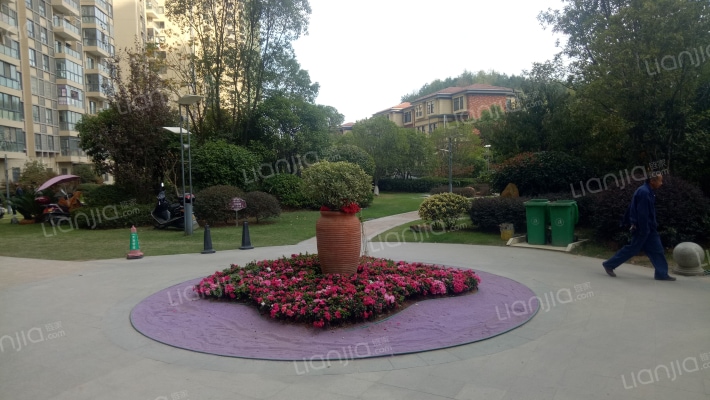 畔山华府外景图