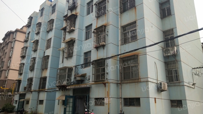 地税局宿舍小区外景图