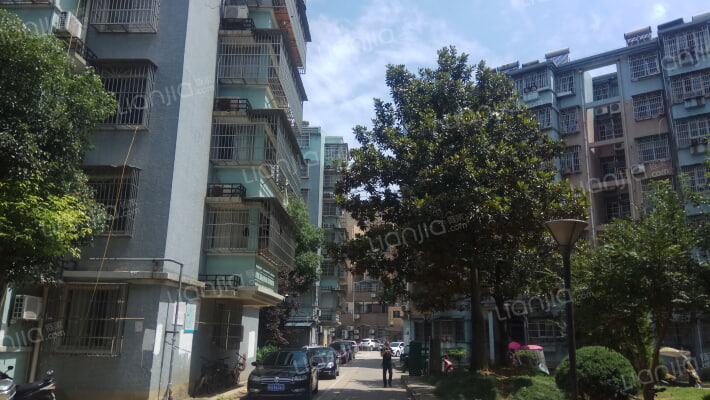 厦华花苑外景图