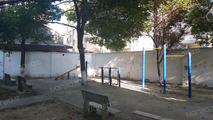 岳南新村外景图