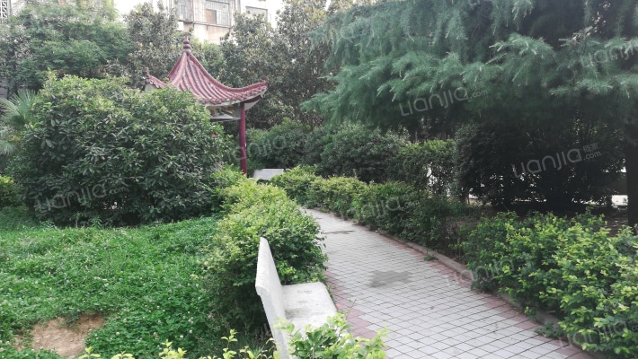 优越花苑外景图