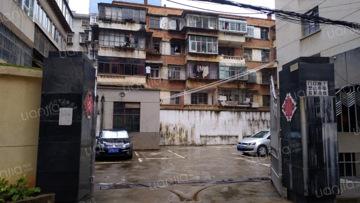 昆明财政厅中企处宿舍外景图