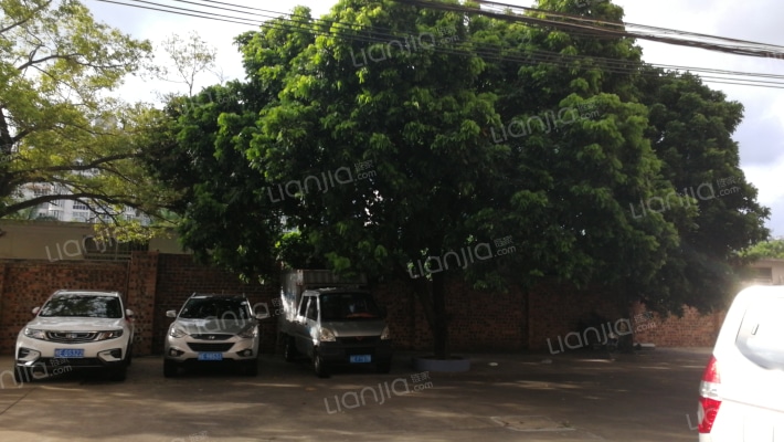 广西建工二建北海分公司生活区外景图