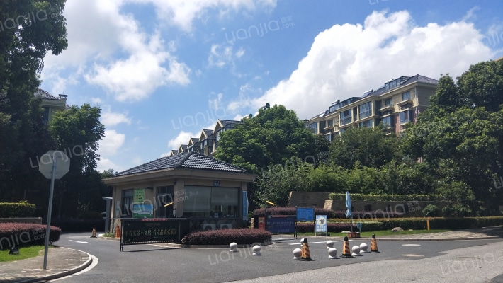 玫瑰庄园外景图