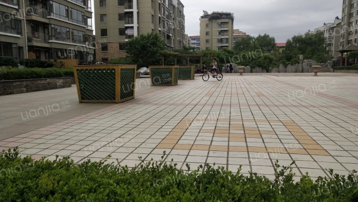 正大·清華苑外景图