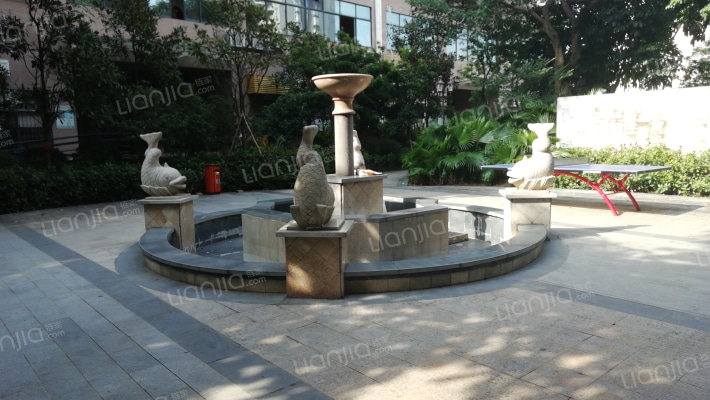 万基金海湾豪庭C区外景图