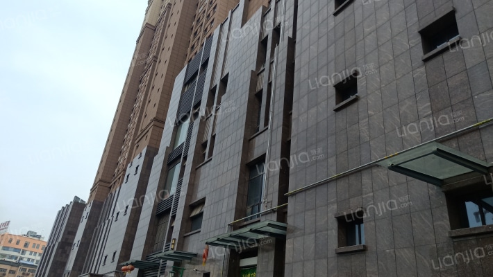 城投国际广场外景图