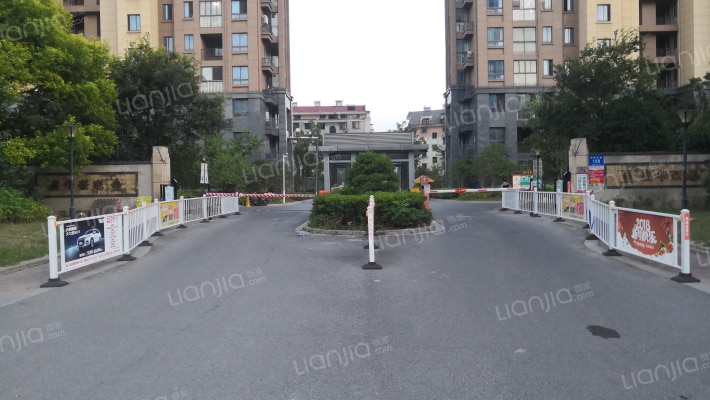 盛华豪庭外景图