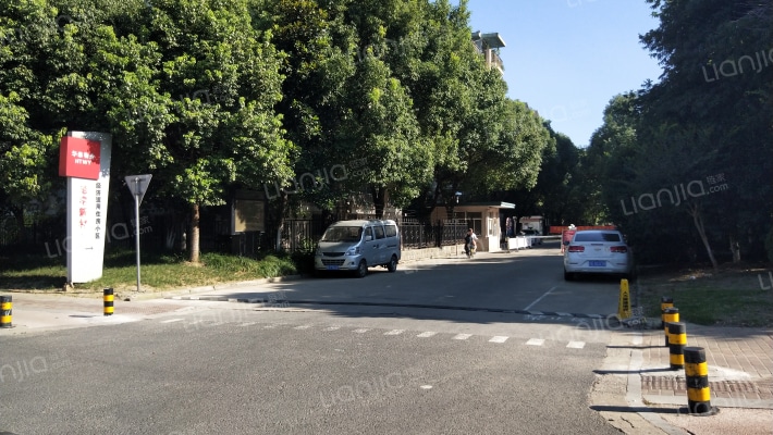 老宅新村外景图