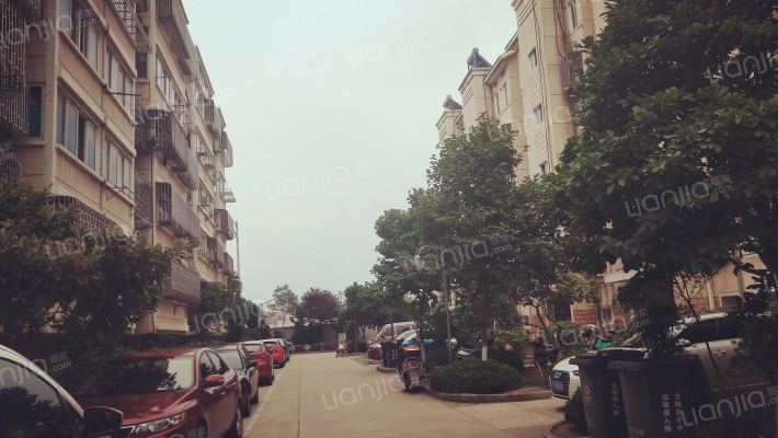 蓝天二期外景图