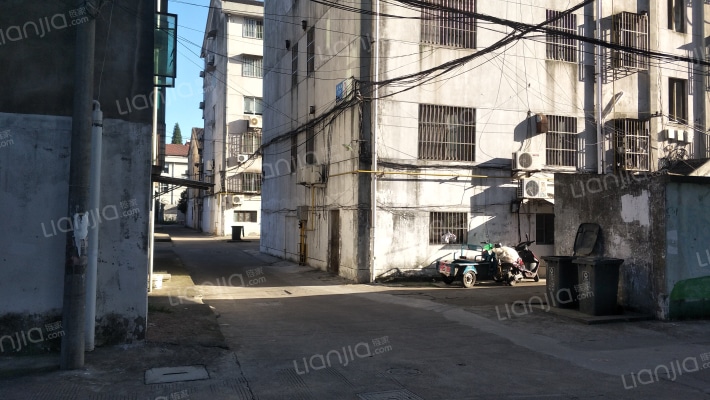 兴平路71弄外景图