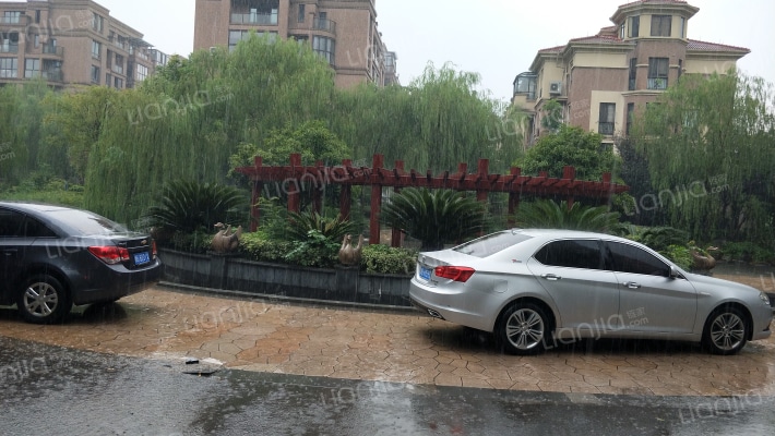 锦绣天成外景图