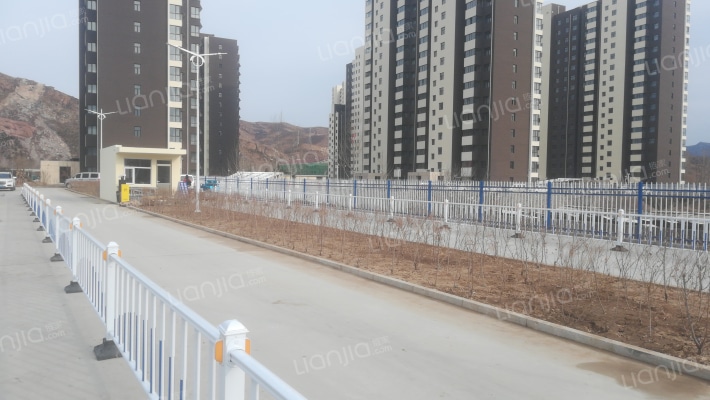 香格里拉外景图